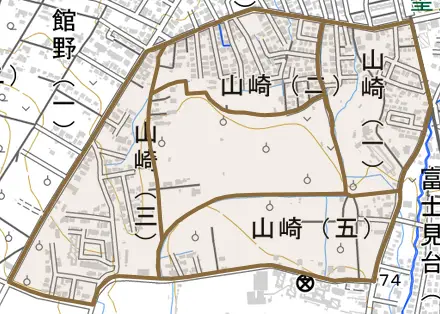 大字山崎とその周辺の地図。町の範囲を重ねている