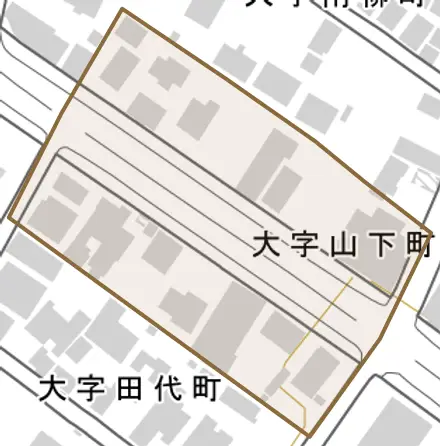 大字山下町とその周辺の地図。町の範囲を重ねている
