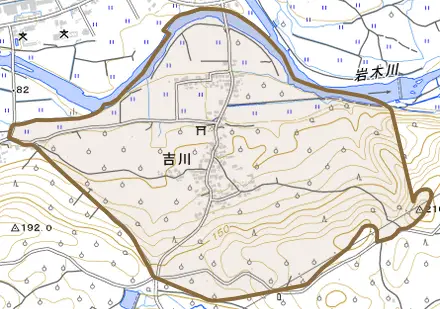 大字吉川とその周辺の地図。町の範囲を重ねている