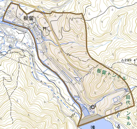大字板留とその周辺の地図。町の範囲を重ねている