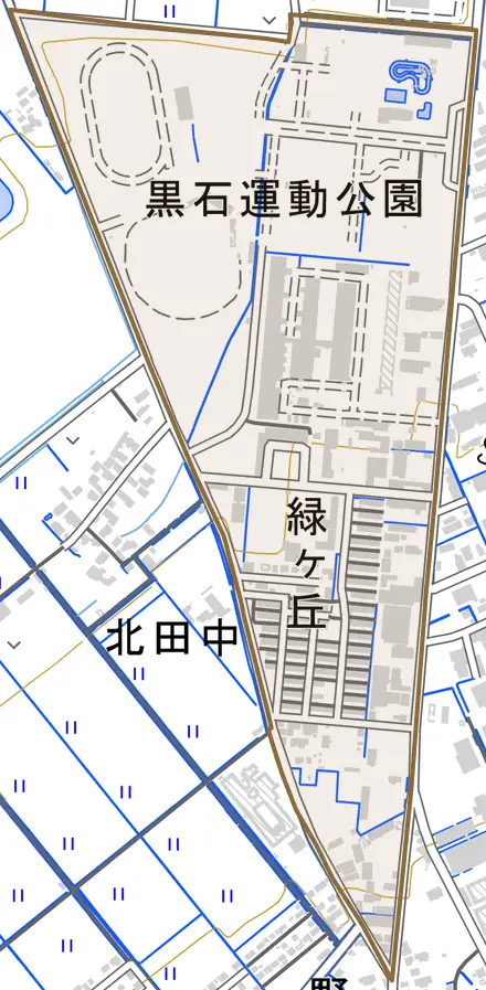 緑ケ丘とその周辺の地図。町の範囲を重ねている