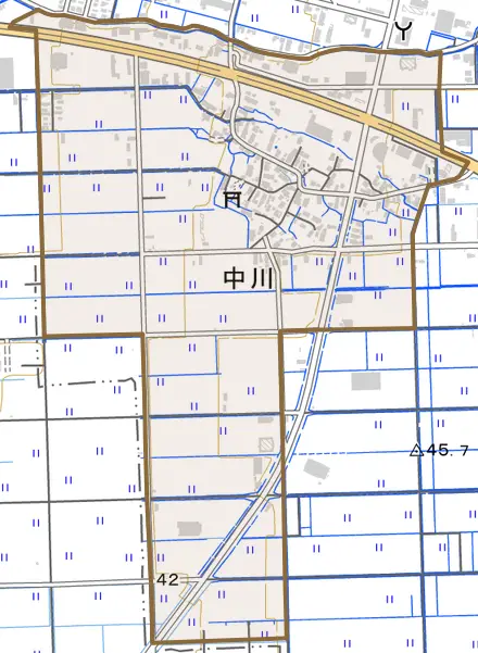 大字中川とその周辺の地図。町の範囲を重ねている