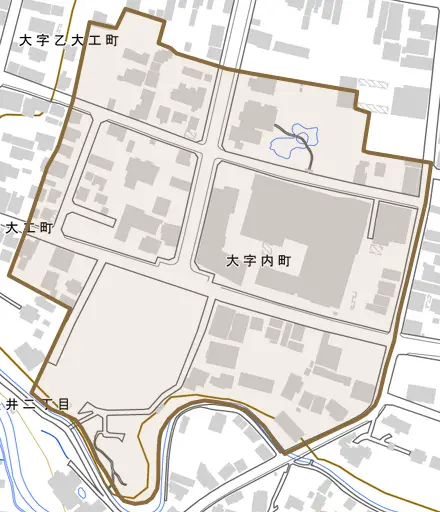 大字内町とその周辺の地図。町の範囲を重ねている