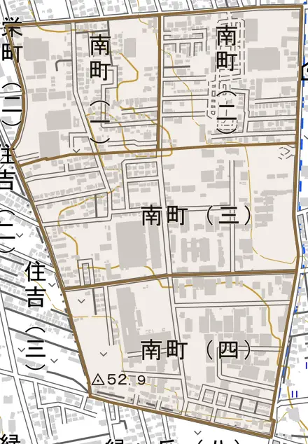 南町とその周辺の地図。町の範囲を重ねている