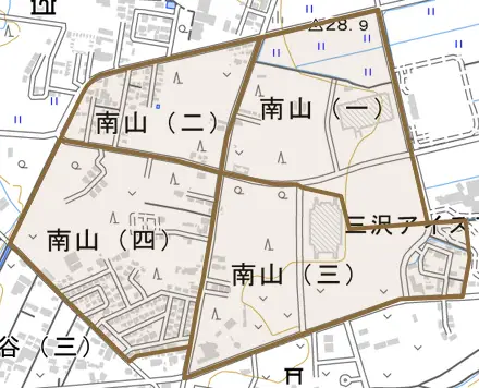 南山とその周辺の地図。町の範囲を重ねている