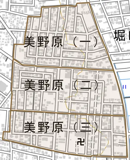 美野原とその周辺の地図。町の範囲を重ねている