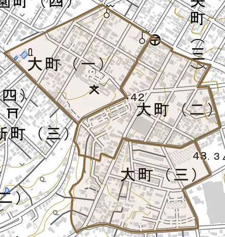 大町とその周辺の地図。町の範囲を重ねている