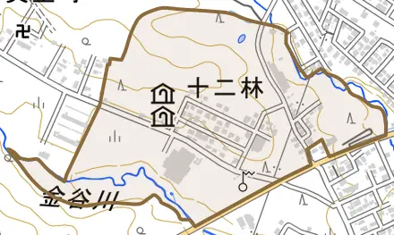 十二林とその周辺の地図。町の範囲を重ねている