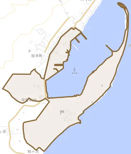 大湊町とその周辺の地図。町の範囲を重ねている