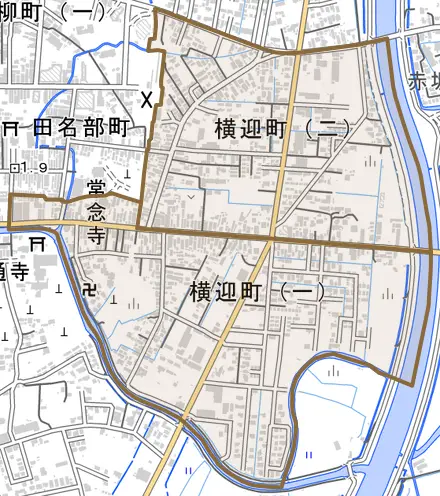 横迎町とその周辺の地図。町の範囲を重ねている