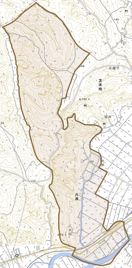 大字片岸とその周辺の地図。町の範囲を重ねている