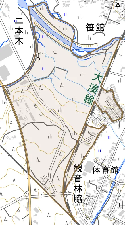 字前平とその周辺の地図。町の範囲を重ねている