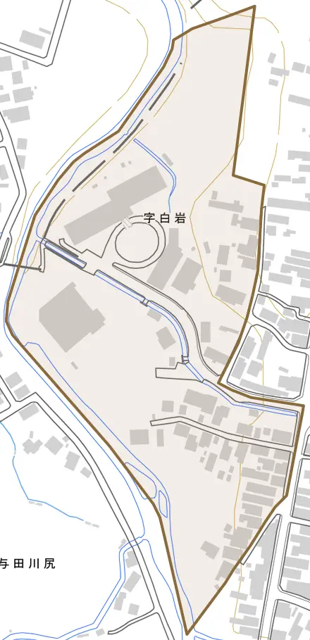 字白岩とその周辺の地図。町の範囲を重ねている
