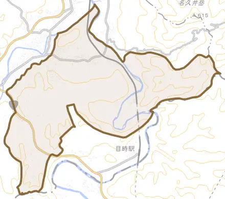 大字梅内とその周辺の地図。町の範囲を重ねている