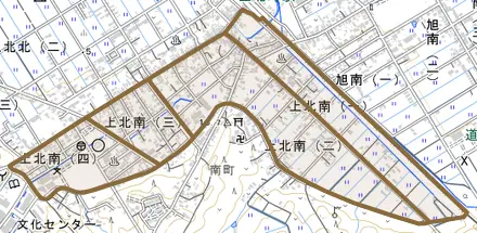 上北南とその周辺の地図。町の範囲を重ねている