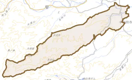 大字切田とその周辺の地図。町の範囲を重ねている