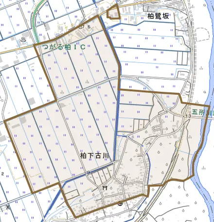 柏下古川とその周辺の地図。町の範囲を重ねている