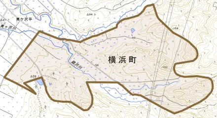 梨木平とその周辺の地図。町の範囲を重ねている