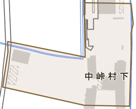 中峠村下とその周辺の地図。町の範囲を重ねている