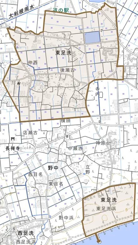 東足洗とその周辺の地図。町の範囲を重ねている
