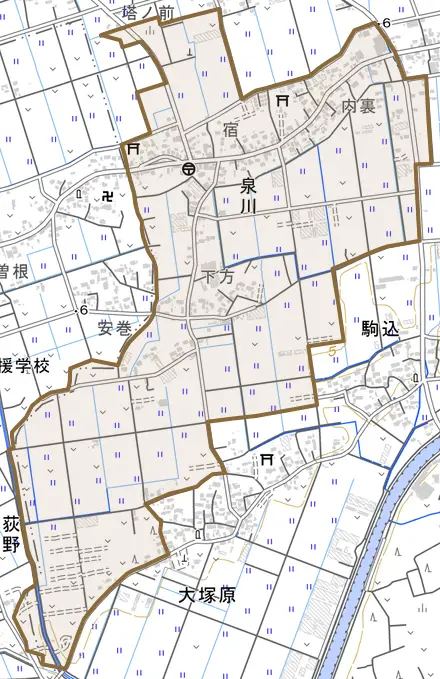 泉川とその周辺の地図。町の範囲を重ねている