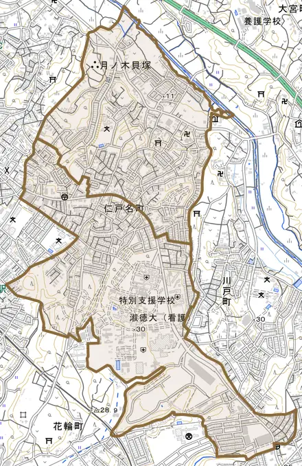 仁戸名町とその周辺の地図。町の範囲を重ねている