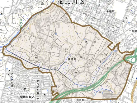 犢橋町とその周辺の地図。町の範囲を重ねている