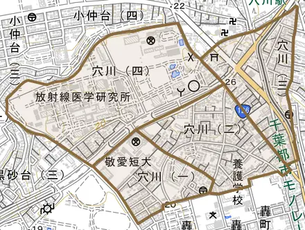 穴川とその周辺の地図。町の範囲を重ねている