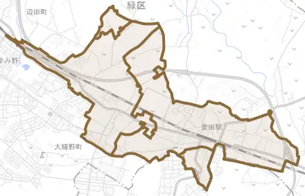 誉田町とその周辺の地図。町の範囲を重ねている