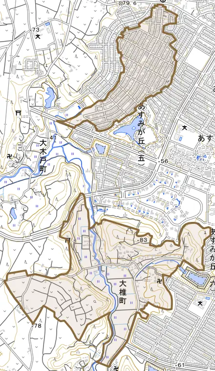大椎町とその周辺の地図。町の範囲を重ねている