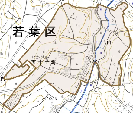 五十土町とその周辺の地図。町の範囲を重ねている