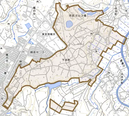 下田町とその周辺の地図。町の範囲を重ねている
