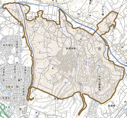 多部田町とその周辺の地図。町の範囲を重ねている