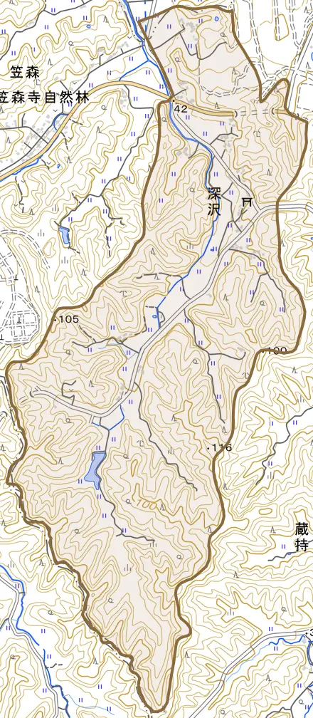 深沢とその周辺の地図。町の範囲を重ねている