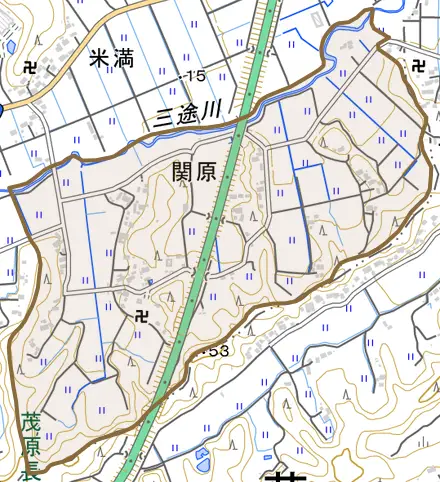 関原とその周辺の地図。町の範囲を重ねている