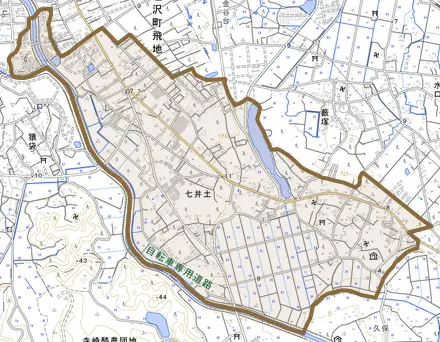 七井土とその周辺の地図。町の範囲を重ねている
