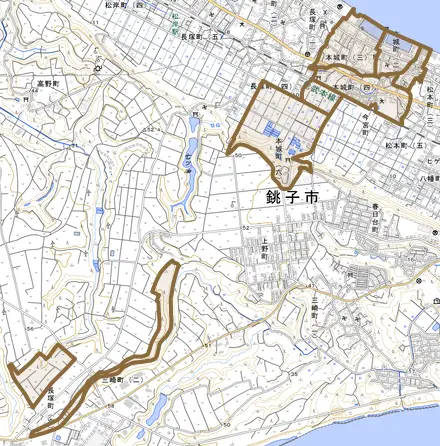 本城町とその周辺の地図。町の範囲を重ねている