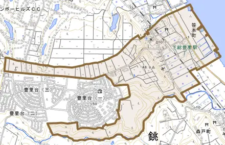 笹本町とその周辺の地図。町の範囲を重ねている
