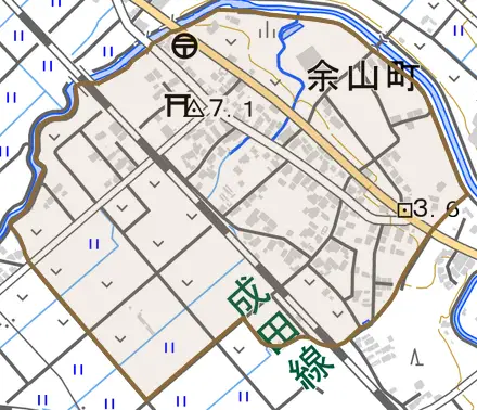 余山町とその周辺の地図。町の範囲を重ねている