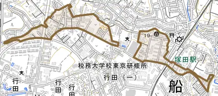 行田町とその周辺の地図。町の範囲を重ねている