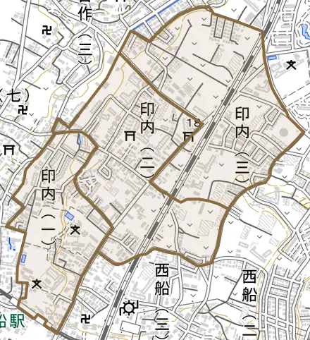 印内とその周辺の地図。町の範囲を重ねている