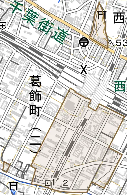 印内町とその周辺の地図。町の範囲を重ねている