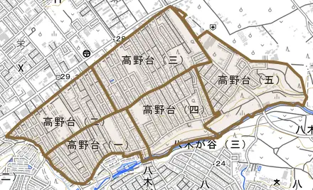 高野台とその周辺の地図。町の範囲を重ねている