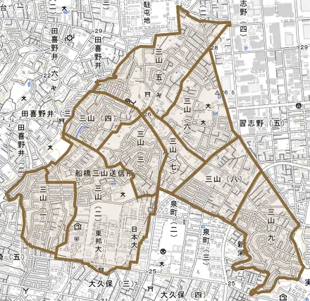 三山とその周辺の地図。町の範囲を重ねている
