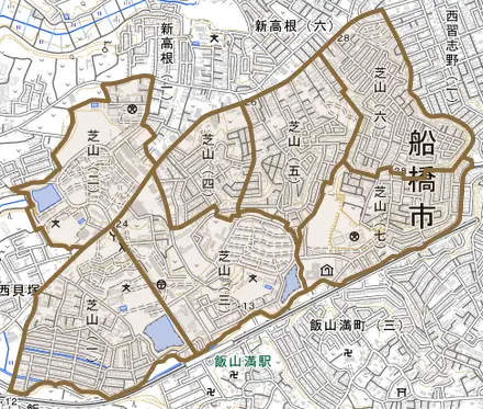 芝山とその周辺の地図。町の範囲を重ねている