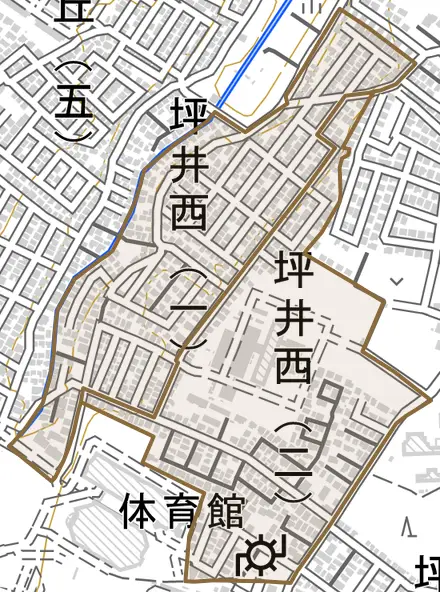 坪井西とその周辺の地図。町の範囲を重ねている