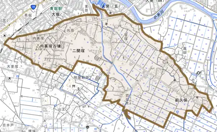 二間塚とその周辺の地図。町の範囲を重ねている