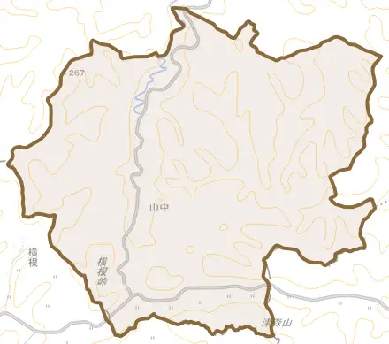 山中とその周辺の地図。町の範囲を重ねている