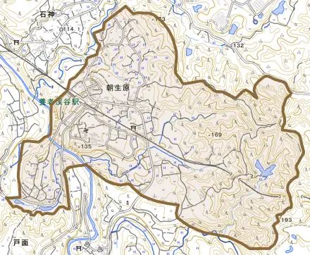 朝生原とその周辺の地図。町の範囲を重ねている