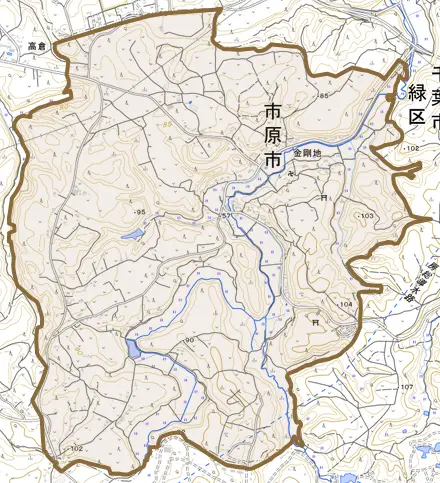 金剛地とその周辺の地図。町の範囲を重ねている